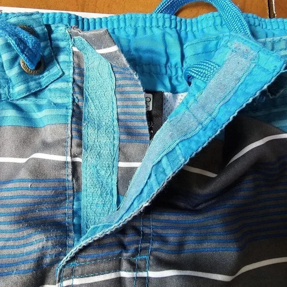OP Men’s Medium 32 34 Swim Shorts Blue Surf Board Trunks Pockets Striped Grey - Picture 5 of 8